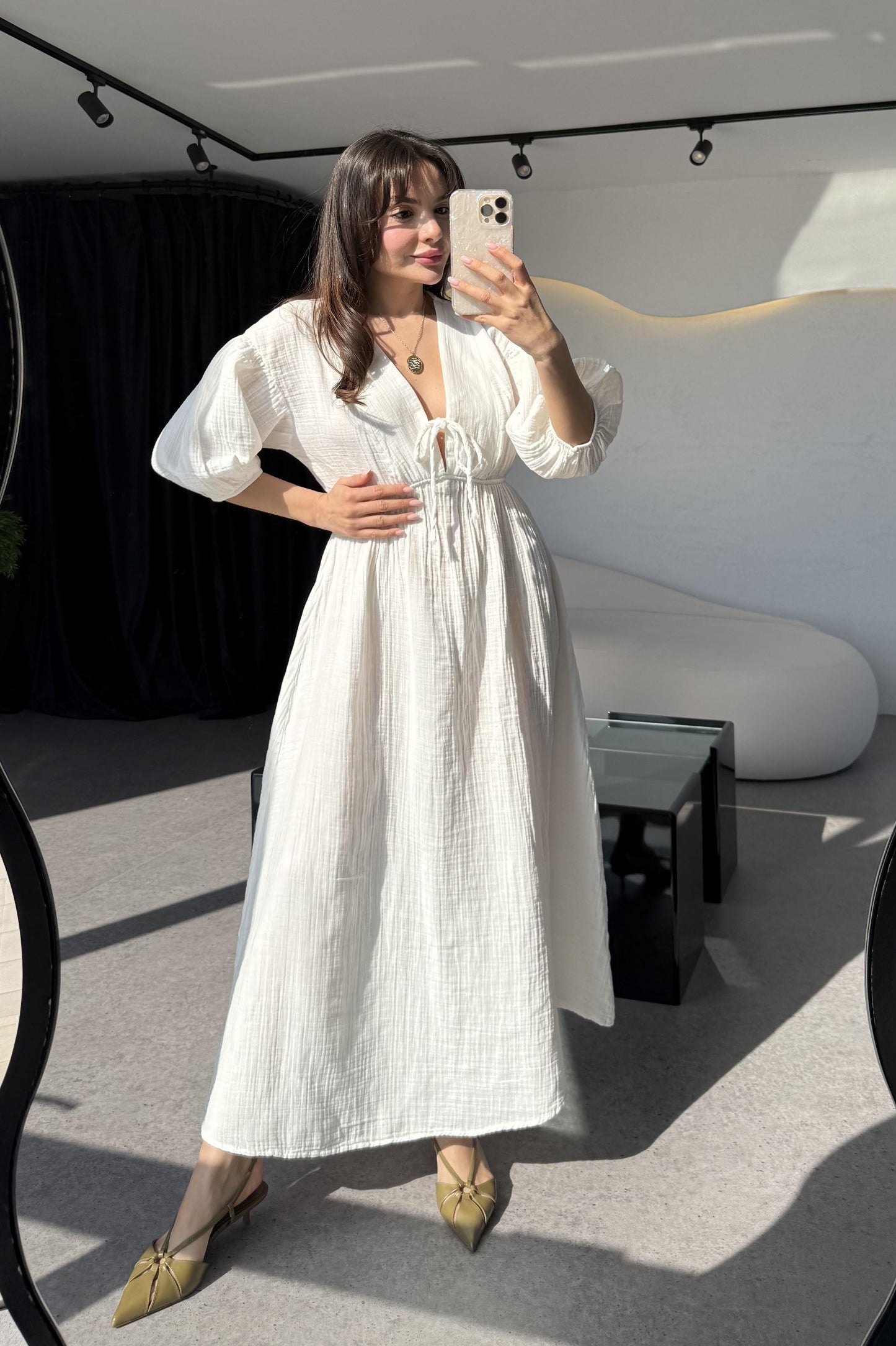 Leydia Beyaz Müslin Elbise