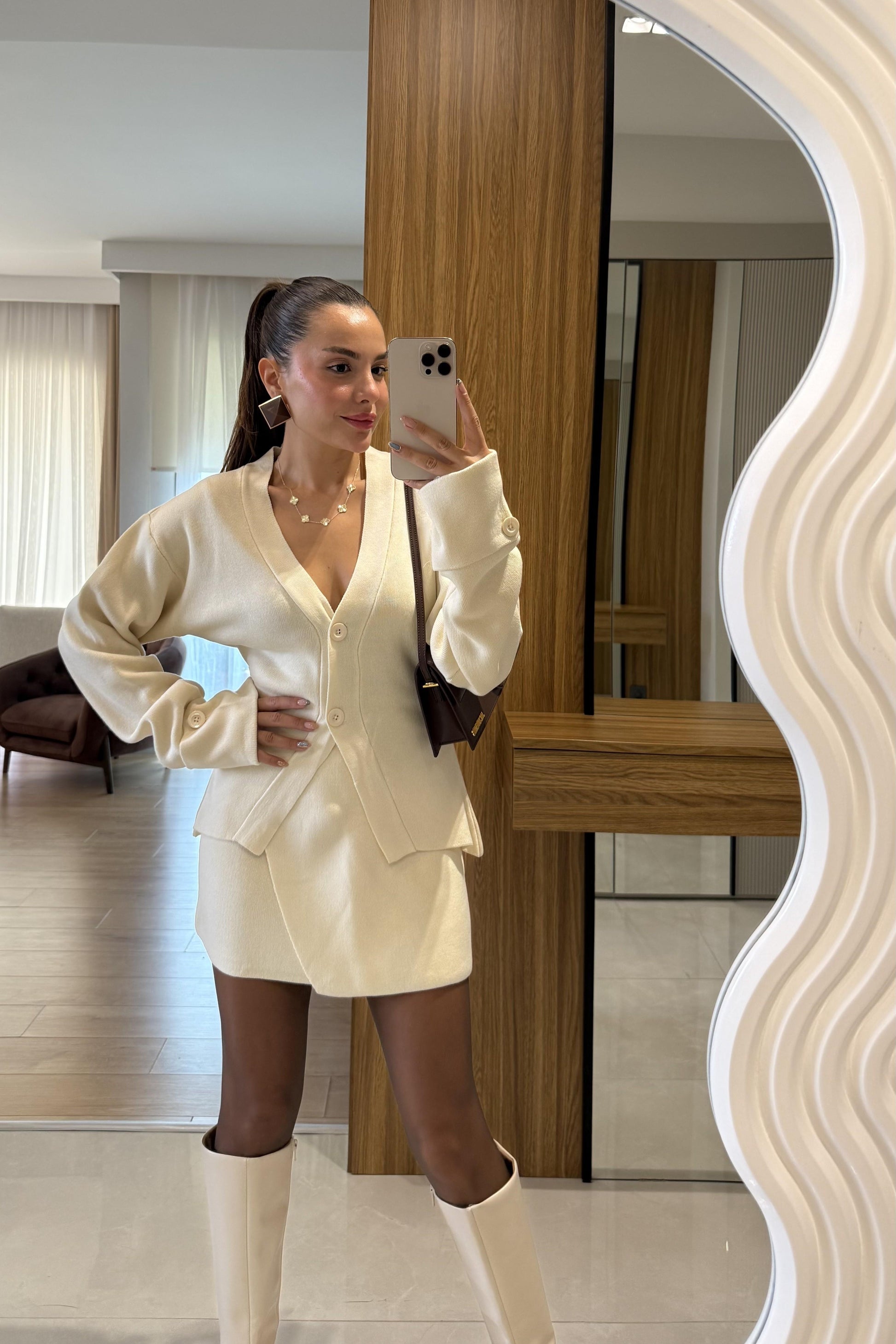 Linzy Krem Belden Oturtmalı Takım