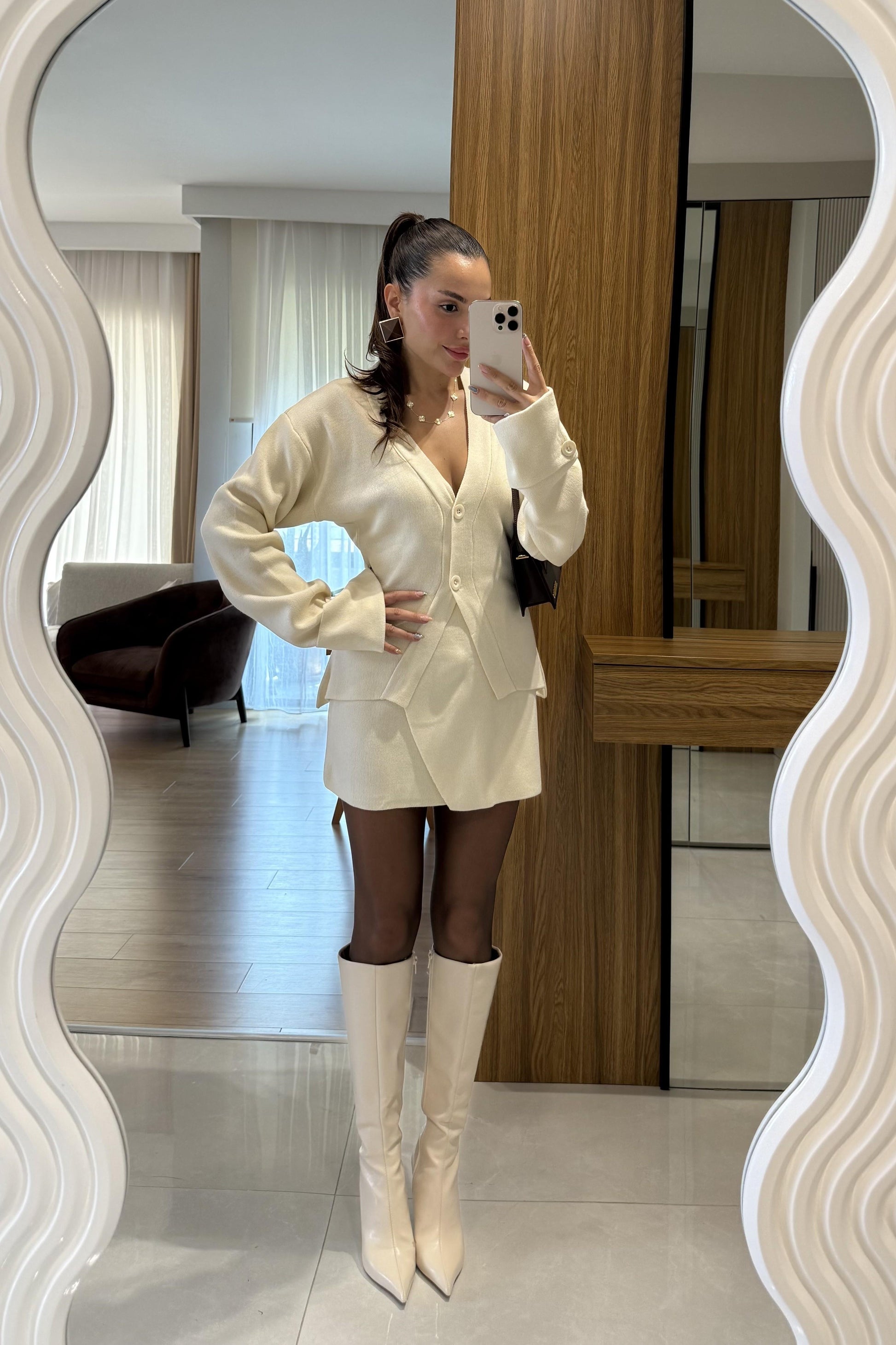 Linzy Krem Belden Oturtmalı Takım