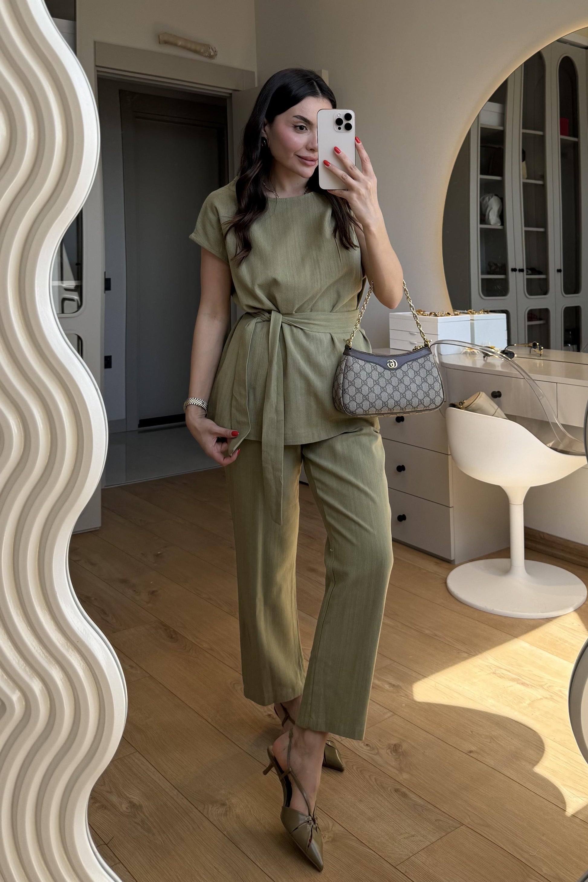 Lipa Çağla Omuz Detay Kuşaklı Takım