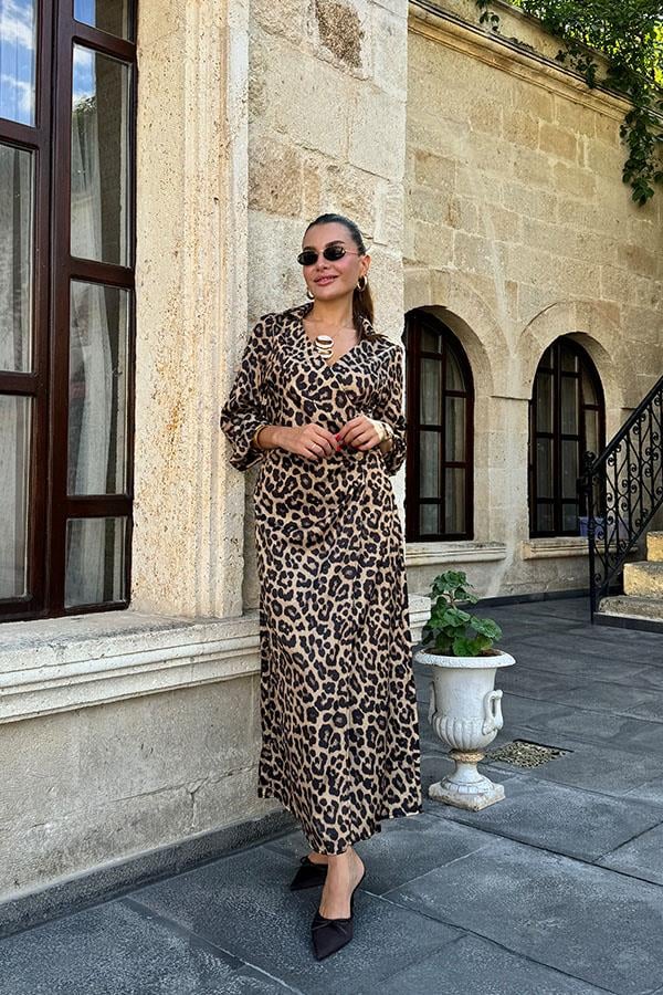 Lisadin Önü Kruvaze Leopar Elbise