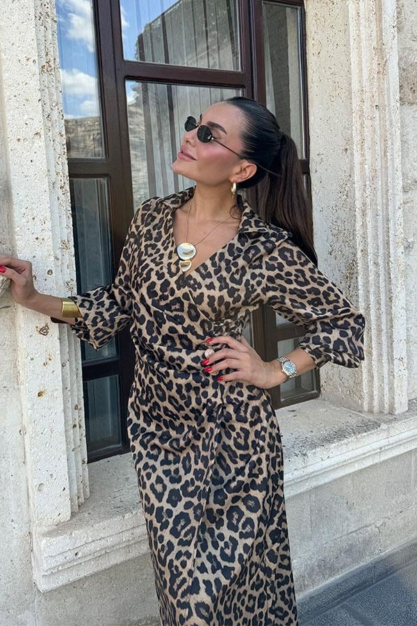 Lisadin Önü Kruvaze Leopar Elbise