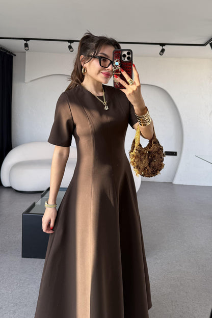 Long Kahve Kısa Kollu Volanlı Elbise