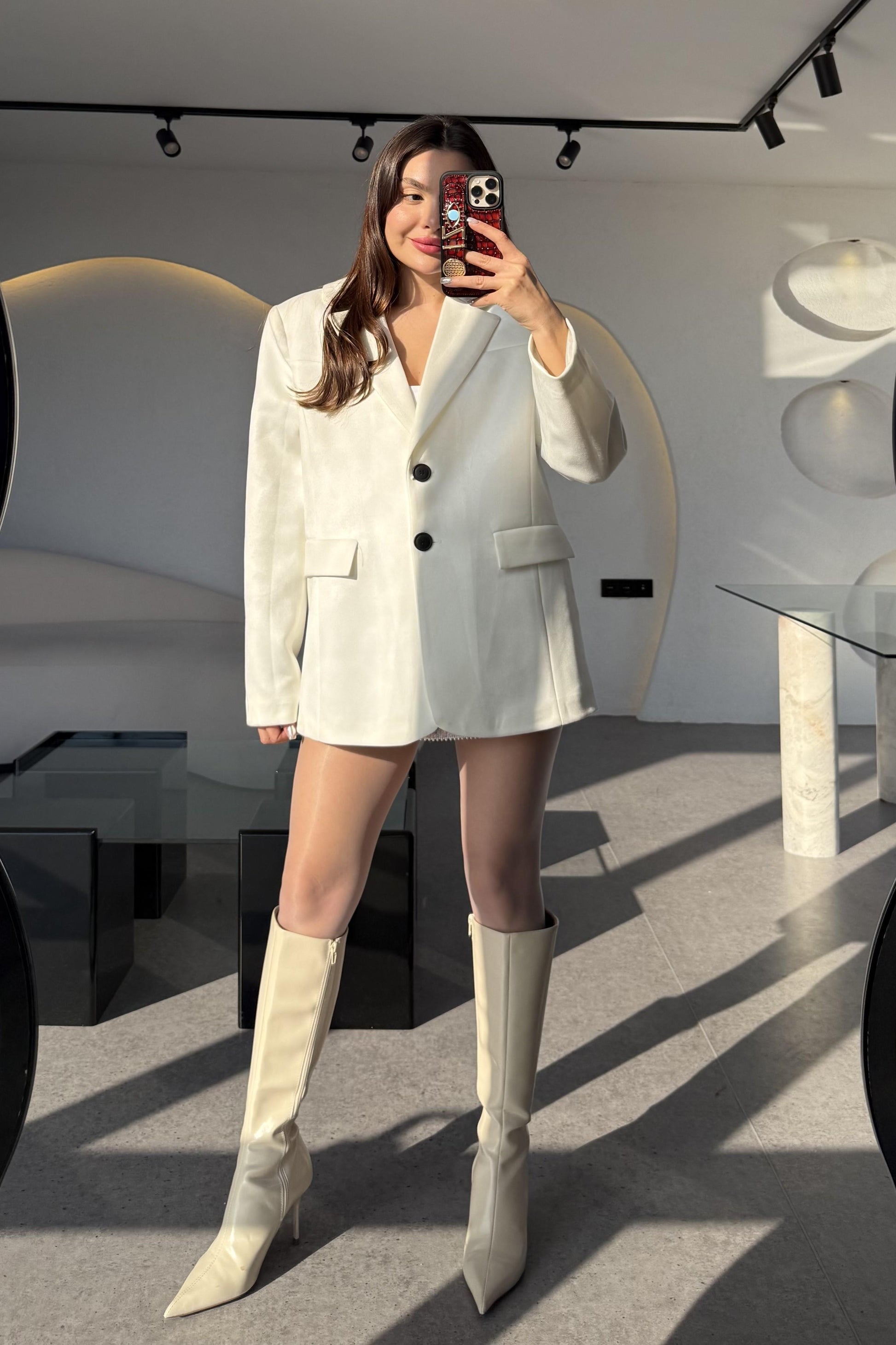 Losanda Beyaz Süet Blazer Ceket