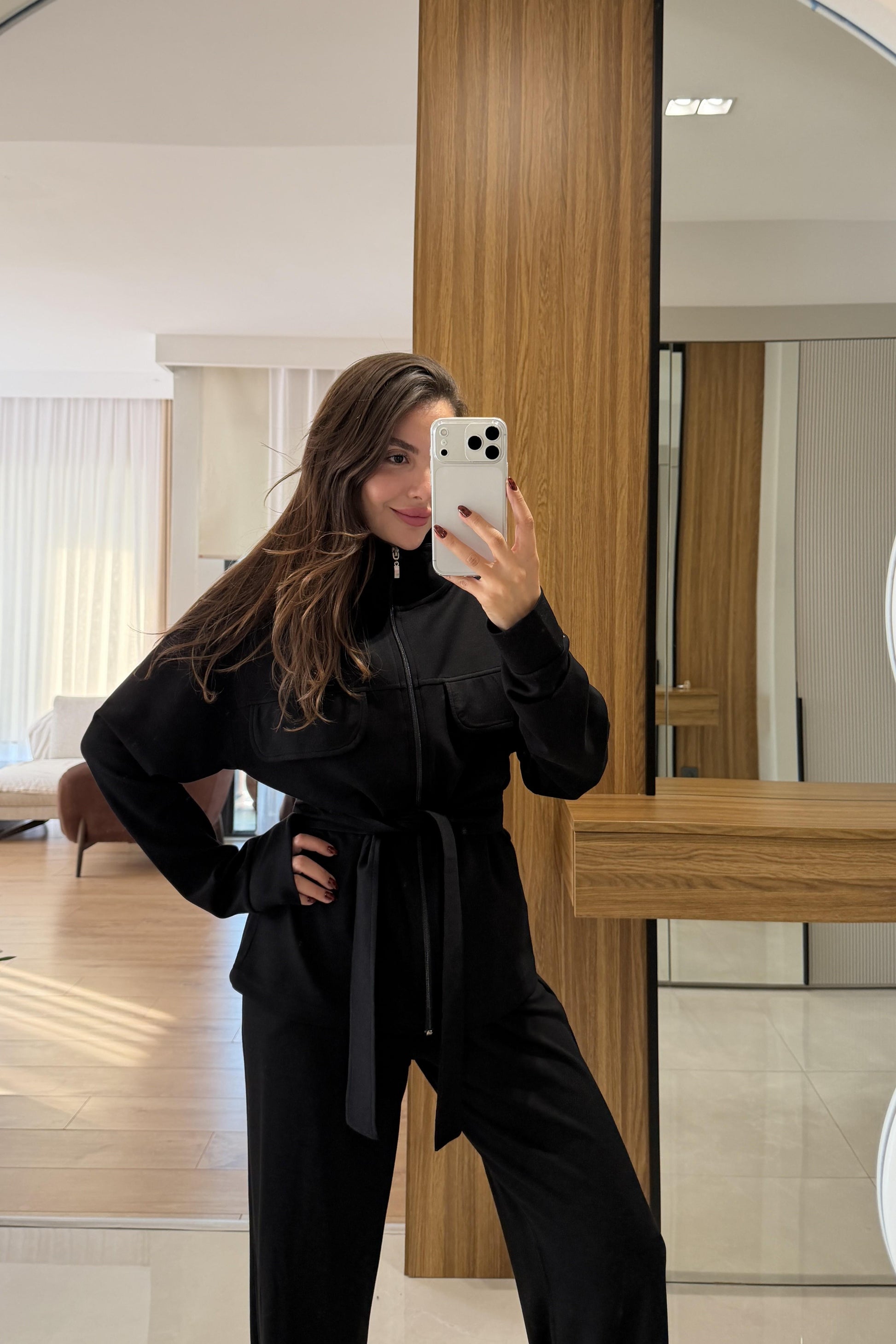 Luxor Siyah Kuşak Detaylı Takım