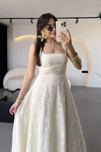 Madison Kabartma Çiçek Desenli Astarlı Elbise