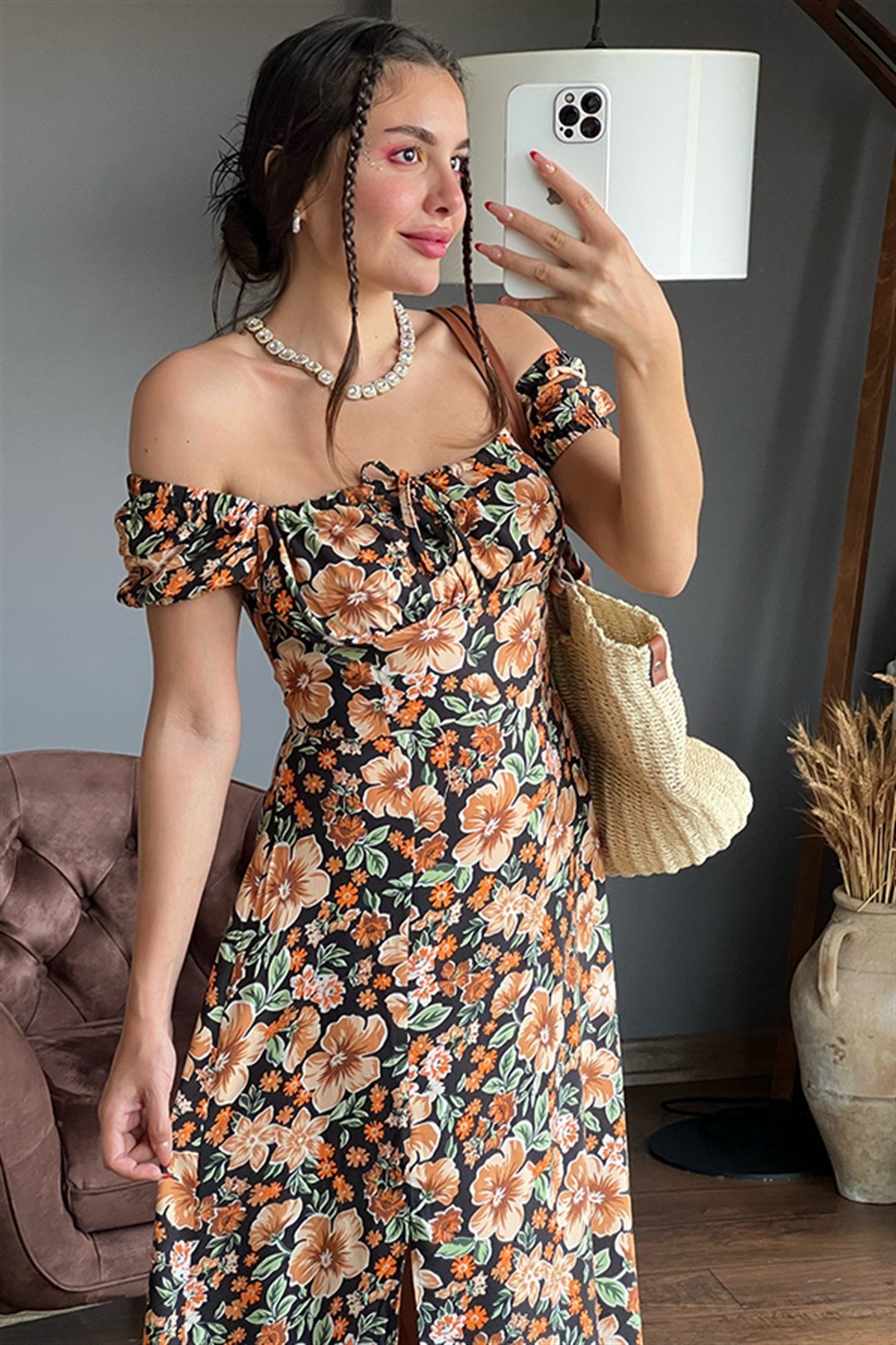 Madonna kol turuncu çiçekli yırtmaçlı elbise