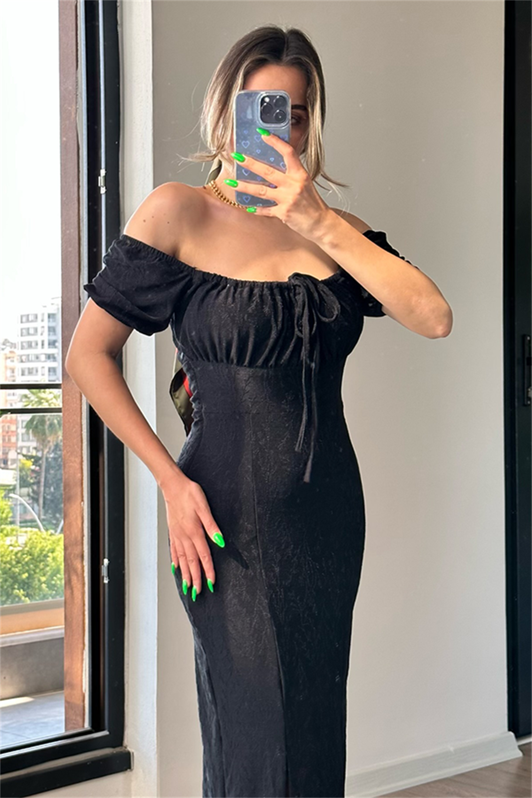 Magıc kayık yaka siyah elbise