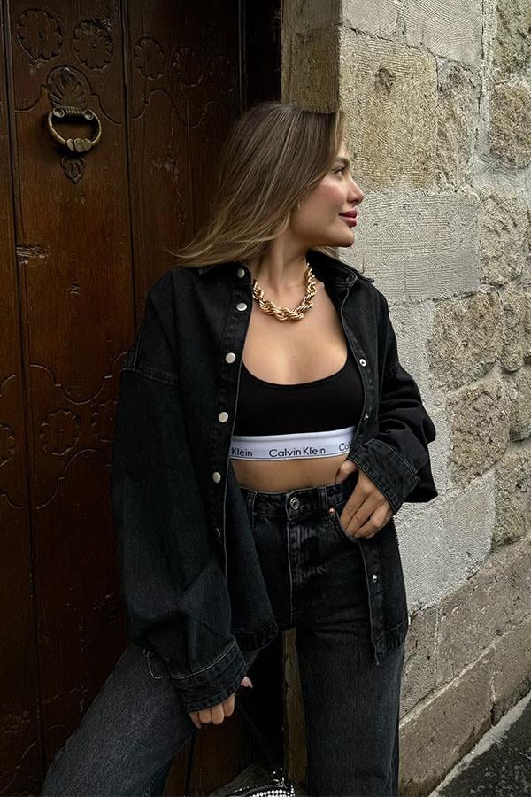 Maika Arkası Taşlı Siyah Kot Ceket