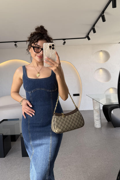 Marian Arkası Yırtmaçlı Denim Elbise