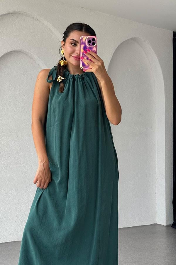 Marisol Tensel Omuzdan Bağlamalı Elbise-Zümrüt