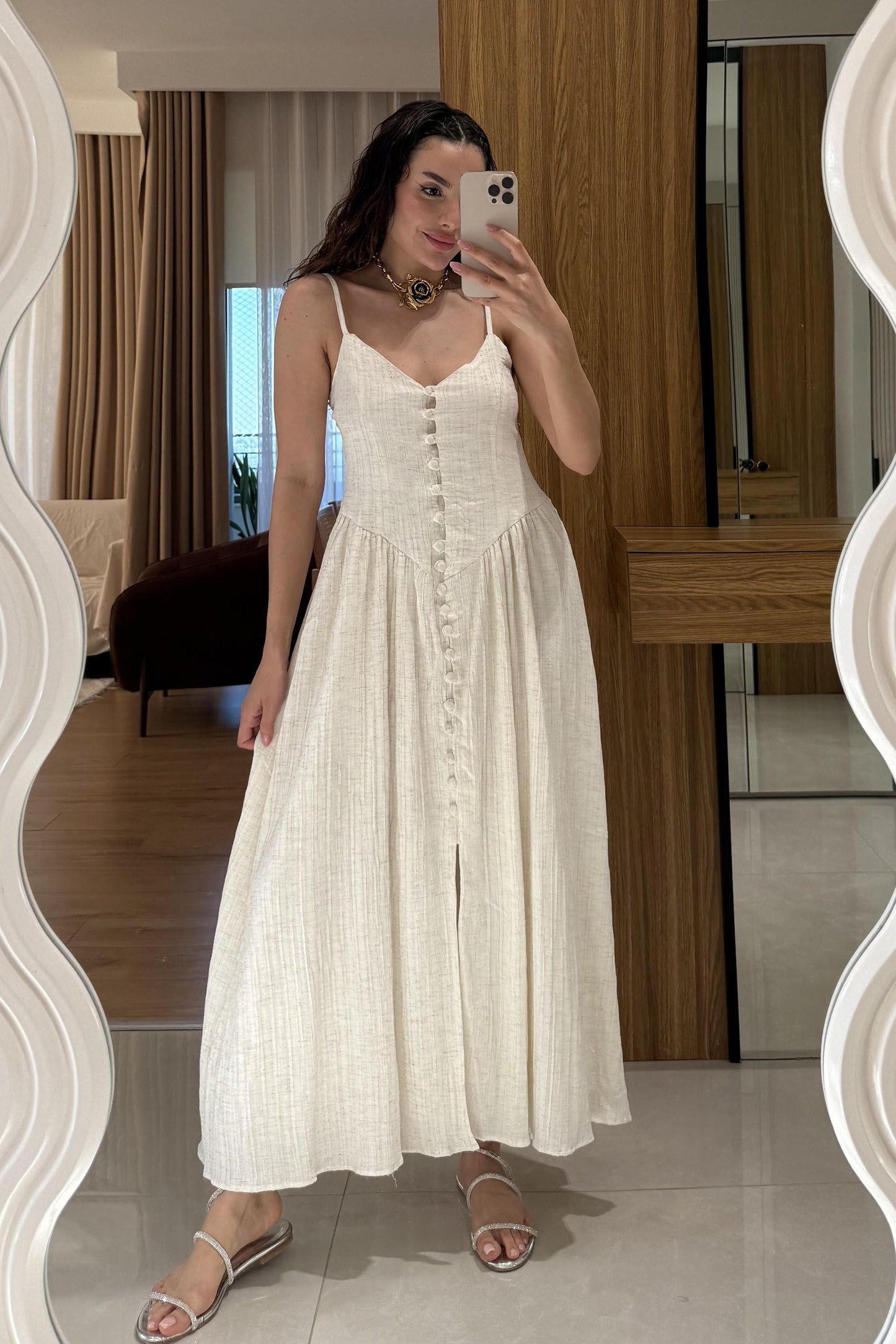 Marlet Krem Askılı Önü Düğmeli Elbise