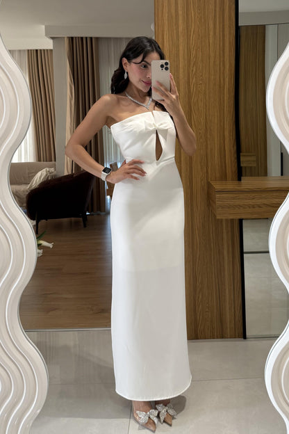 Marlowe Beyaz Şık Fiyonklu Elbise