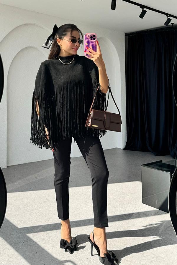 Mattia Püsküllü Siyah Panço