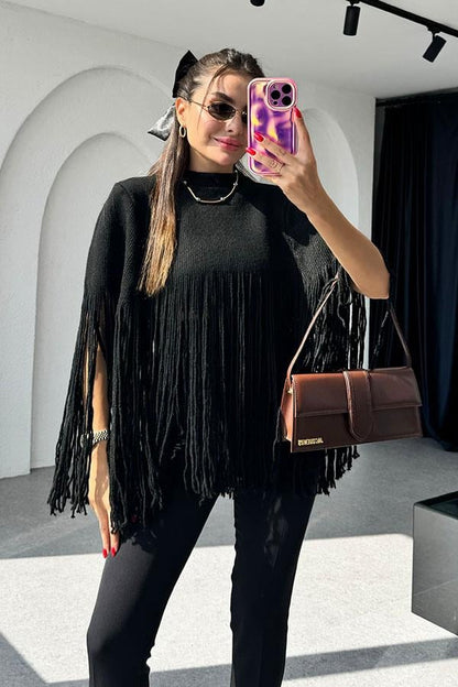 Mattia Püsküllü Siyah Panço