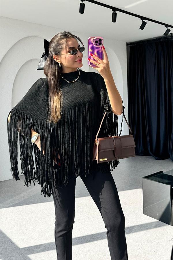 Mattia Püsküllü Siyah Panço