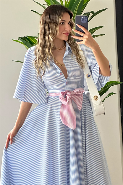 Mavi çizgili sırt dekolteli gömlek elbise