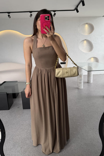 Mayra Kahve Boyundan Bağlamalı Keten Astarlı Elbise