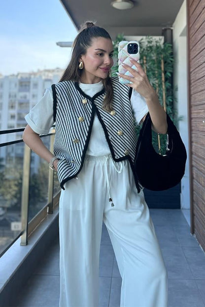 MD Gold Düğmeli Triko Yelek