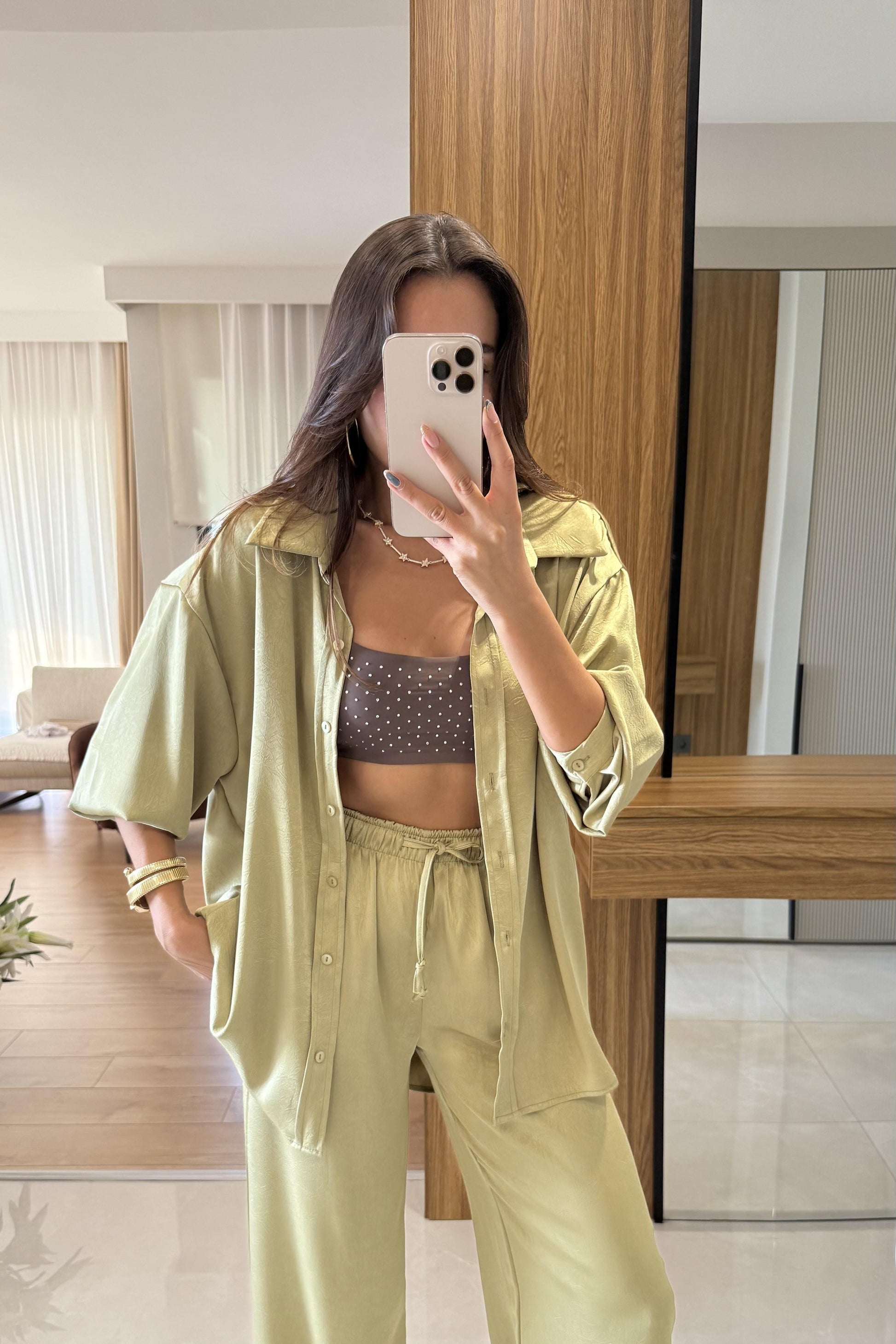 Pury Yeşil Saten Dokulu Takım