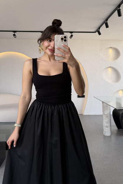 Monge Kalın Askılı Maxi Balon Elbise