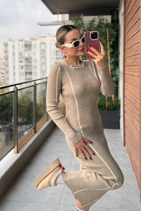 Muito Şeritli Karamel Triko Elbise