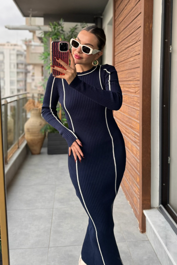 Muito Şeritli Lacivert Triko Elbise