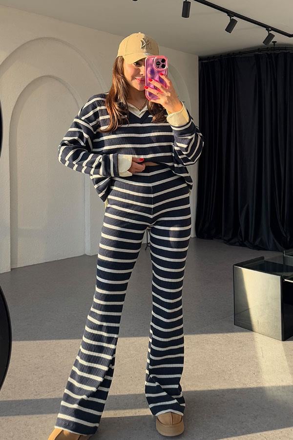 Mysie Koyu Lacivert Şeritli Triko Takım