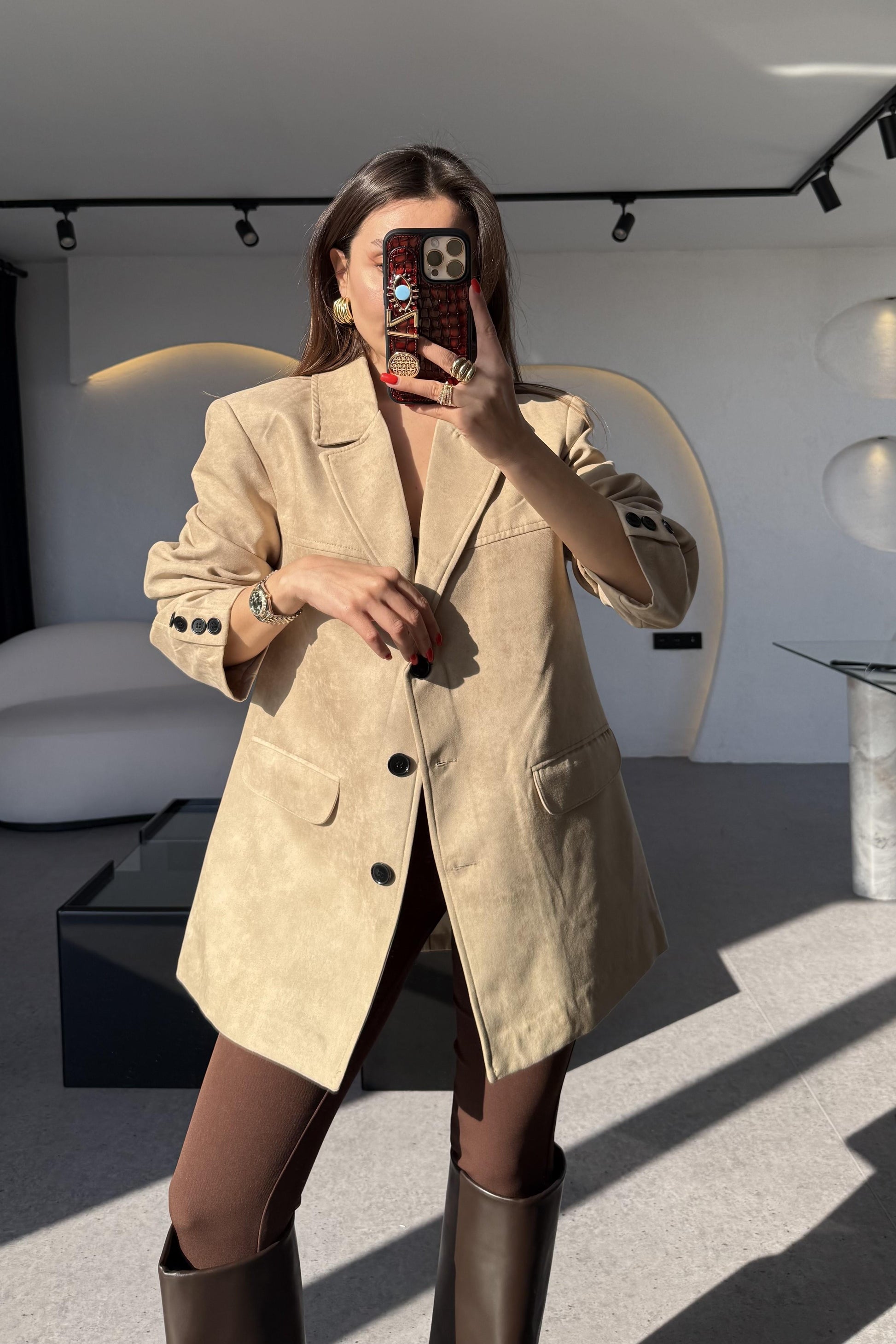 Nadia Krem Süet Vatkalı Blazer Ceket