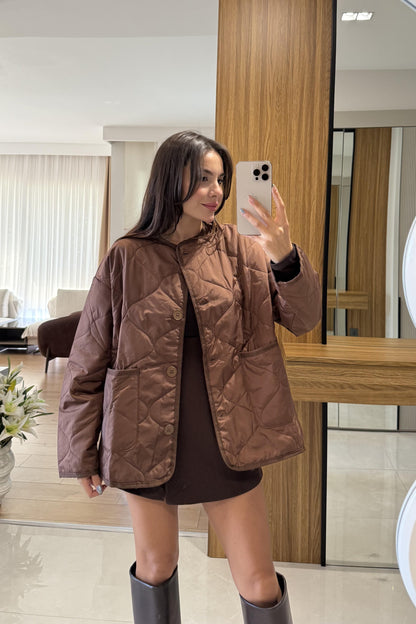 Nadja Kahve Kapitone Mont