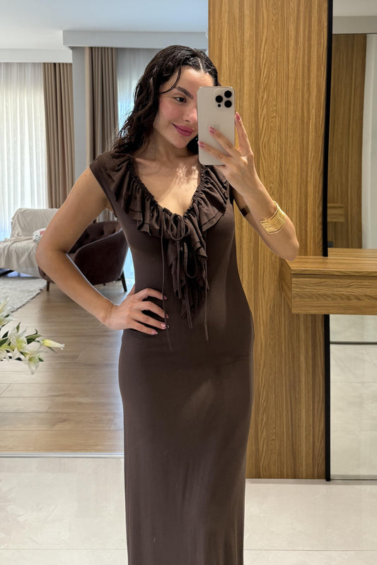 Nasci Kahve Önden Fırfırlı Uzun Elbise