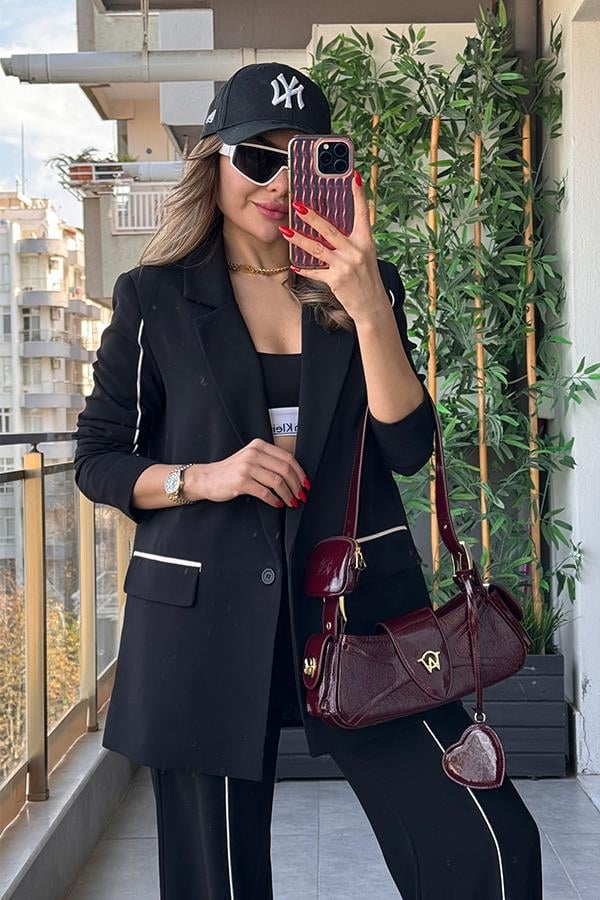 Natassha Çİzgi Detaylı Siyah Tasarım Takım