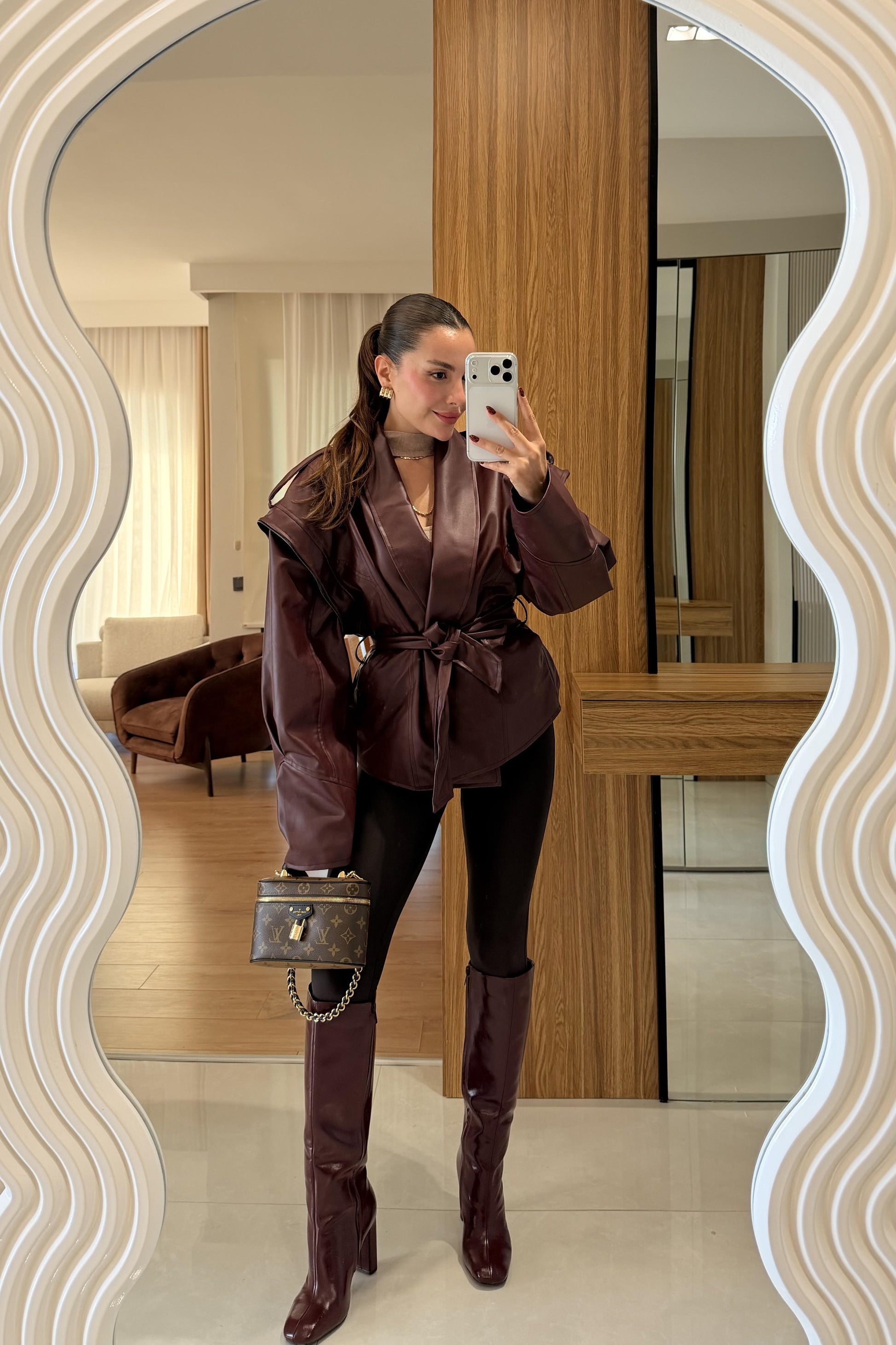 Newyork Bordo Tasarım Kuşaklı Deri Ceket