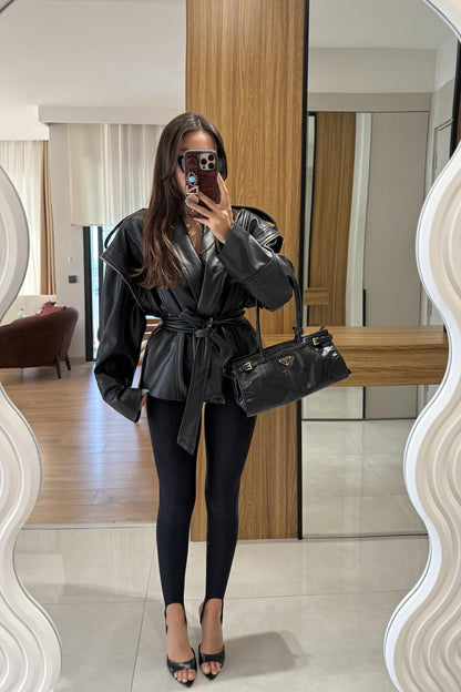 Newyork Siyah Tasarım Kuşaklı Deri Ceket