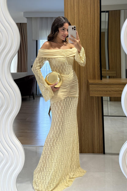 Nexora Sarı Dantel Madonna Yaka Elbise