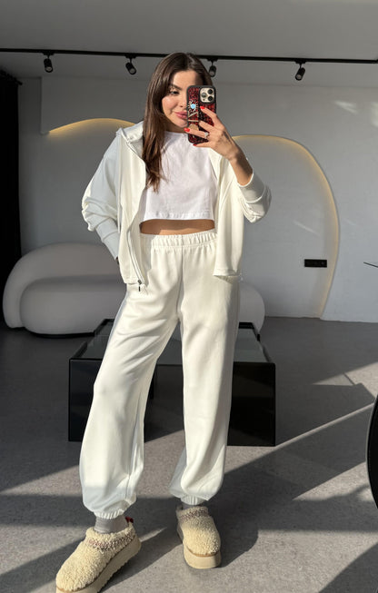 Nice Beyaz Fermuarlı Modal Kumaş Eşofman Takımı