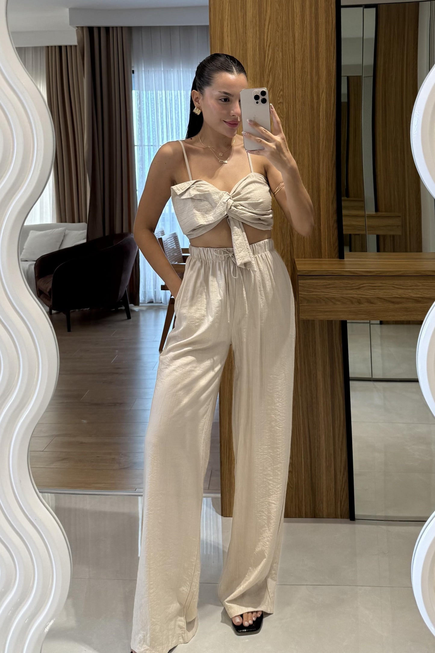 Nichol Bej Fiyonklu Crop Pantolon Takım