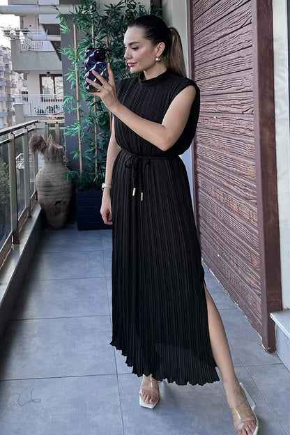 Nicky Bel Kemerli Piliseli Siyah Elbise