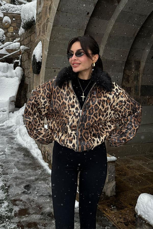Nilsson Yakası Peluş Pulpayetli Leopar Ceket