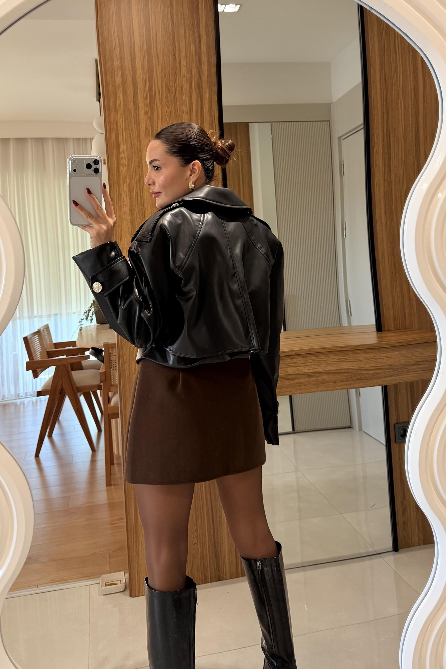 Orienne Siyah Gold Düğmeli Deri Ceket