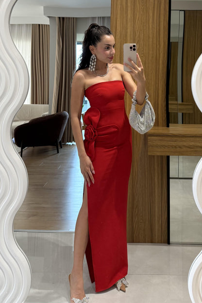 Orselle Kırmızı Gül Detaylı Straplez Elbise