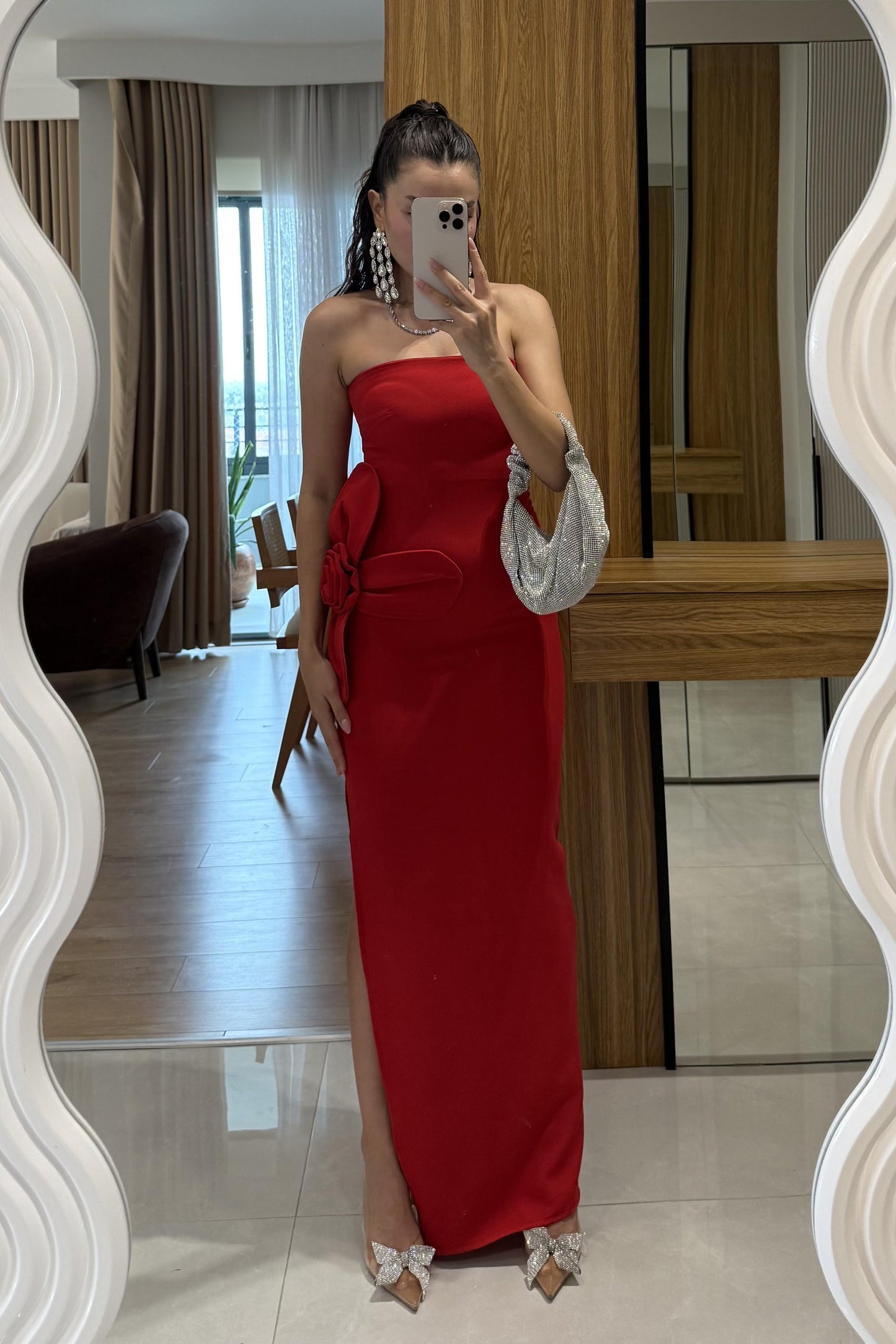 Orselle Kırmızı Gül Detaylı Straplez Elbise