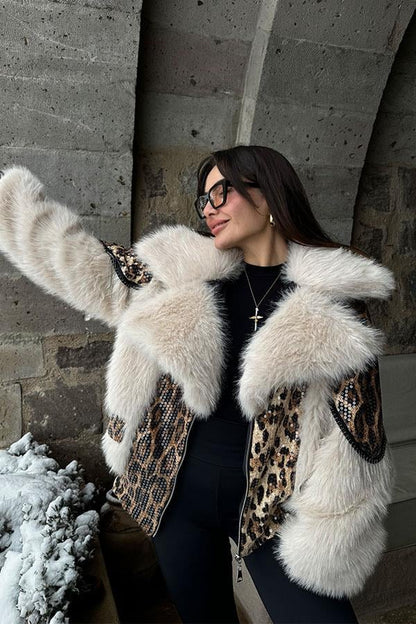 Panthera Krem Pulpayet Detaylı Premium Kürk Kaban