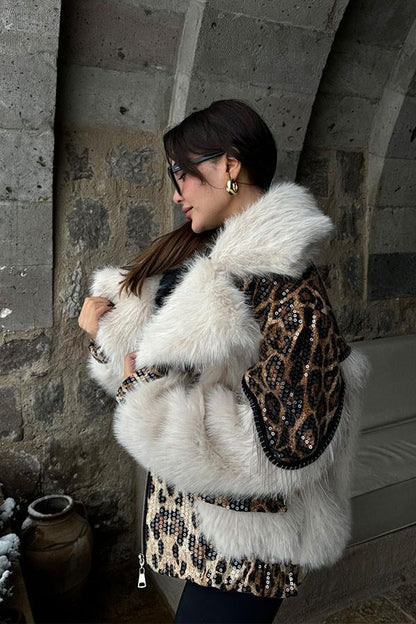 Panthera Krem Pulpayet Detaylı Premium Kürk Kaban