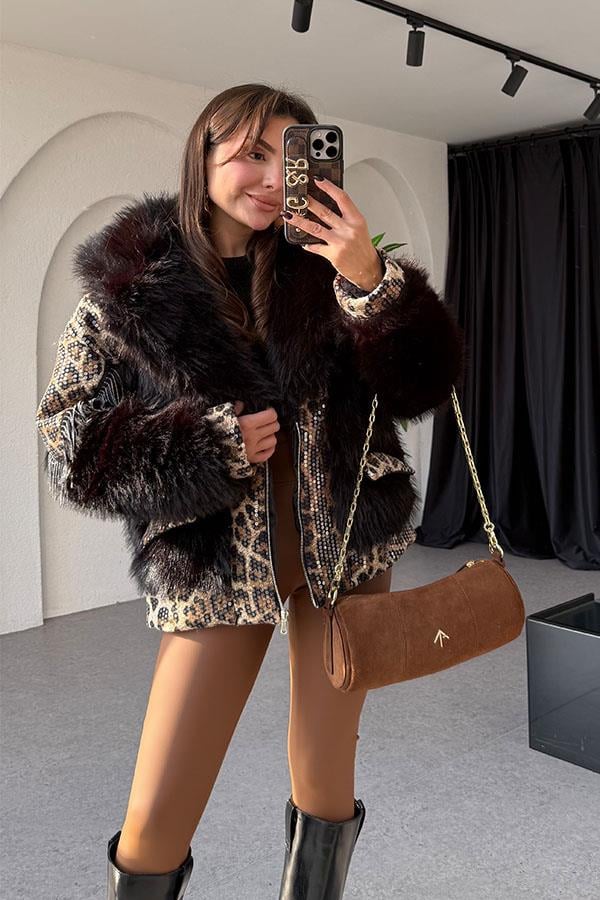 Panthera Siyah Pulpayet Detaylı Premium Kürk Kaban