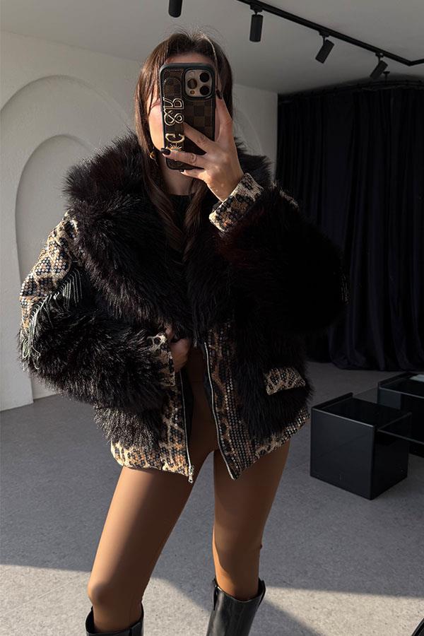 Panthera Siyah Pulpayet Detaylı Premium Kürk Kaban