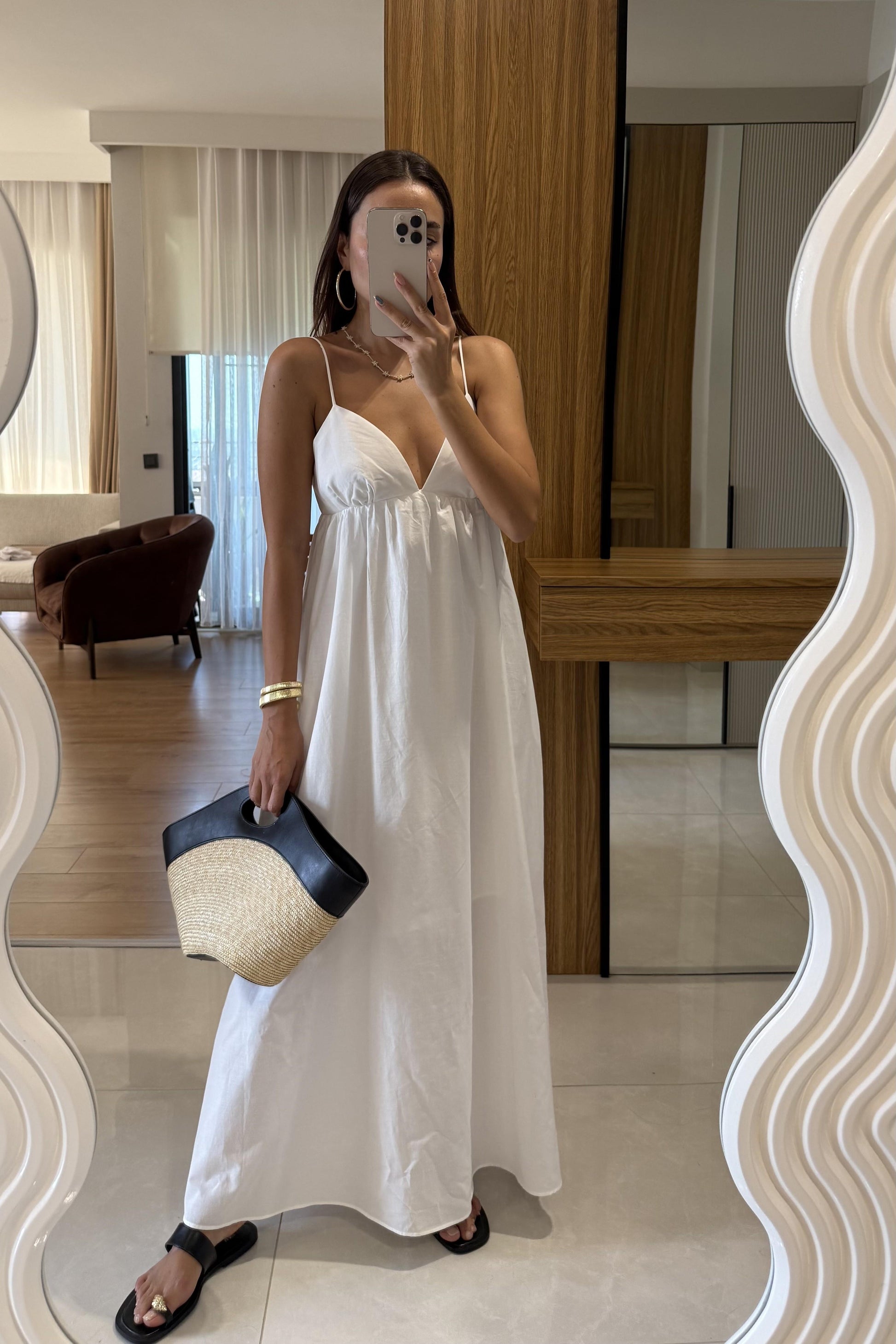 Paola Beyaz Sırt Dekolteli Maxi Elbise