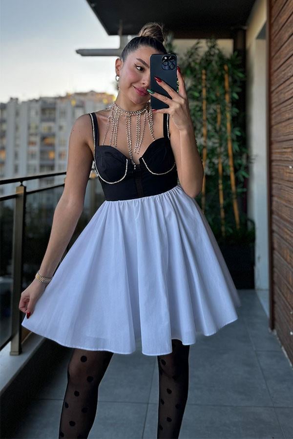 Party Siyah Beyaz Tasarım Elbise