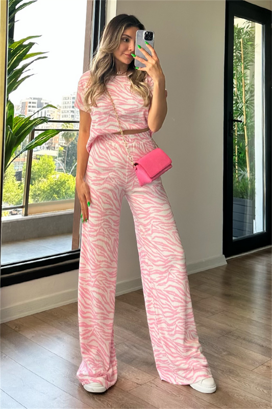 Pembe beyaz dalgalı ikili takım