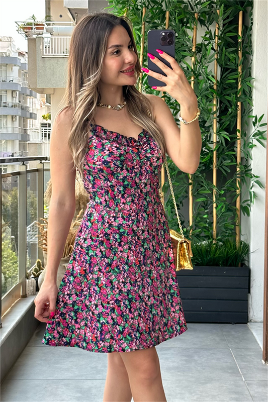 Pembe çiçek desen çıtır elbise